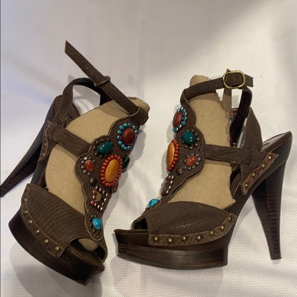 Ahhhmazzing heels!! - Picture 4 of 6